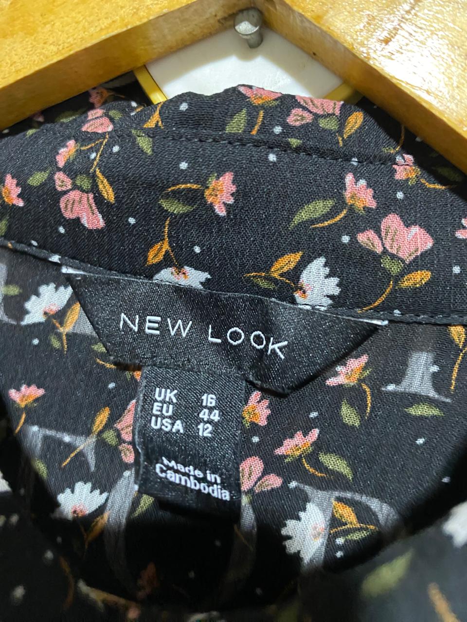 NEW LOOK |XL| BUST 22| B40| MULTICOLOR CHAIN AND LEOPARD PRINT LONG SLEEVE BUTTON-DOWN SHIRT DRESS