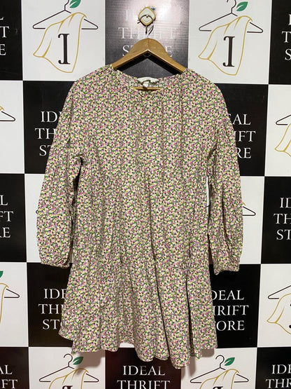 H&M |M| BUST 23| B40| DITSY FLORAL PRINT TIERED BABYDOLL MINI DRESS WITH LONG SLEEVES