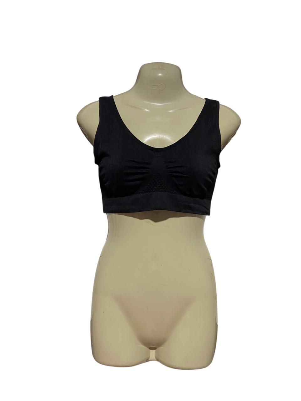 |S| BUST 16| B41| SEAMLESS BLACK V-NECK SPORTS BRA / SPORTS TANK TOP