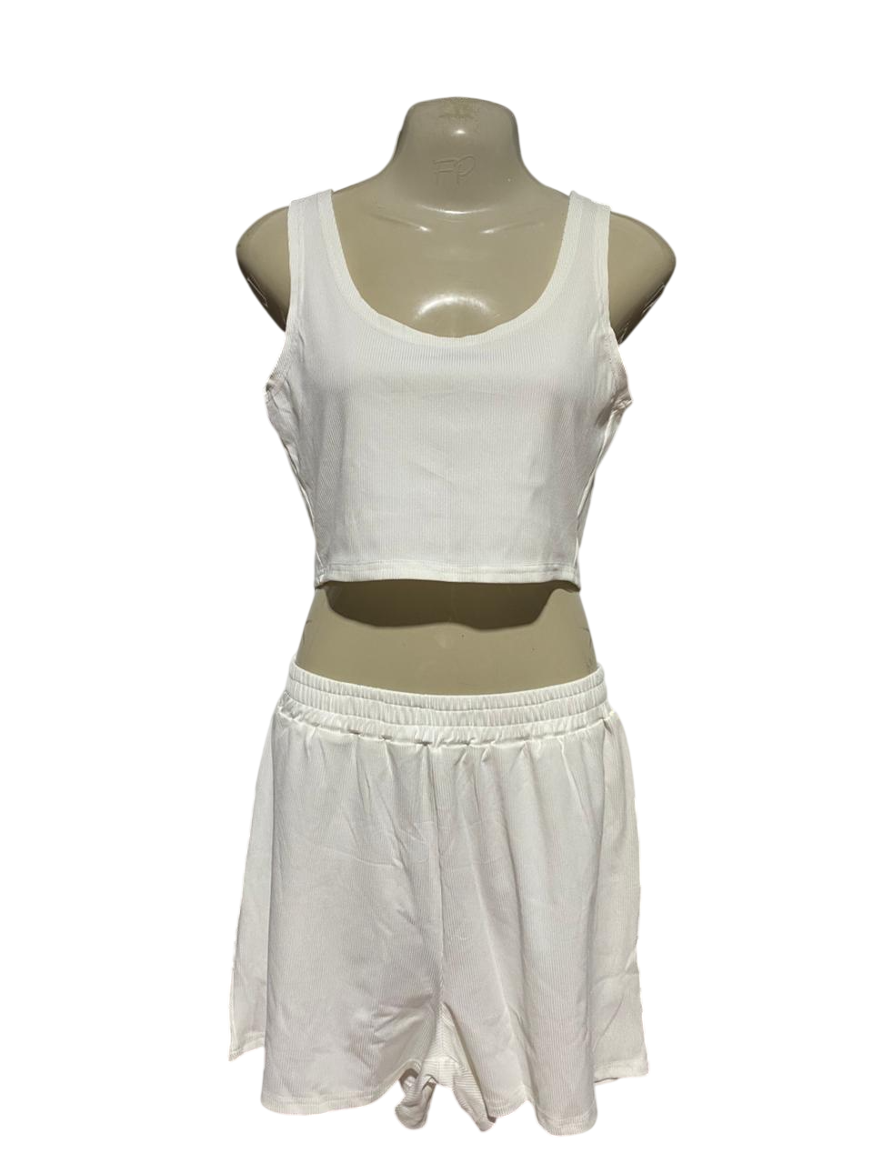 |S| B41| OFF-WHITE RIBBED CO-ORD CROP TANK AND SHORTS SET