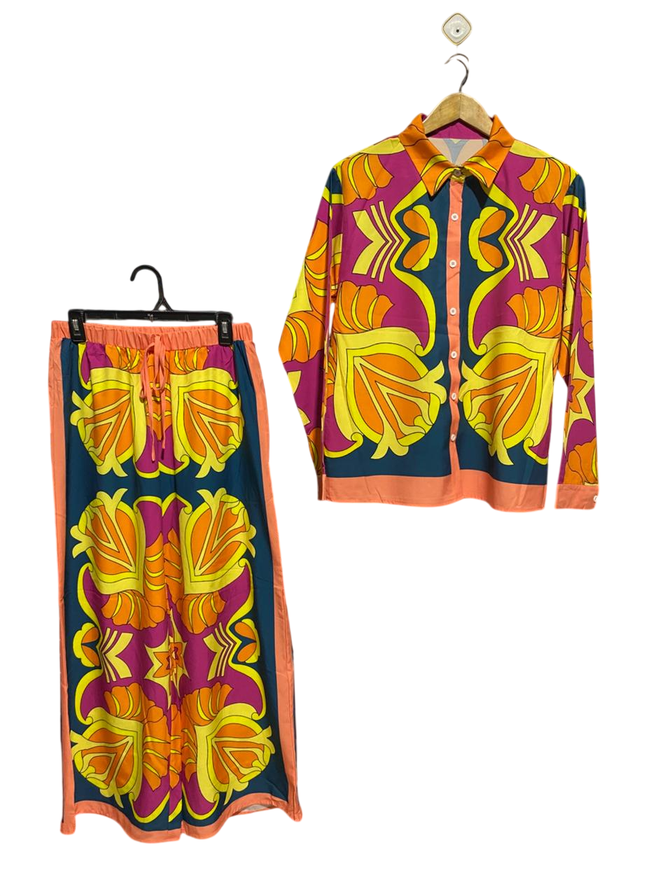 |L| B43| RETRO PSYCHEDELIC PRINT TWO-PIECE CO-ORD SET