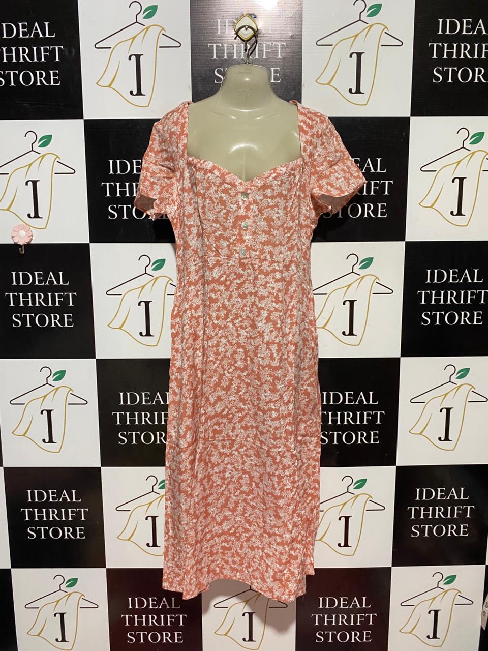 HARPER & ME |M| BUST 18| B41| FLORAL PRINT SWEETHEART NECK MIDI DRESS WITH BUTTON DETAILS