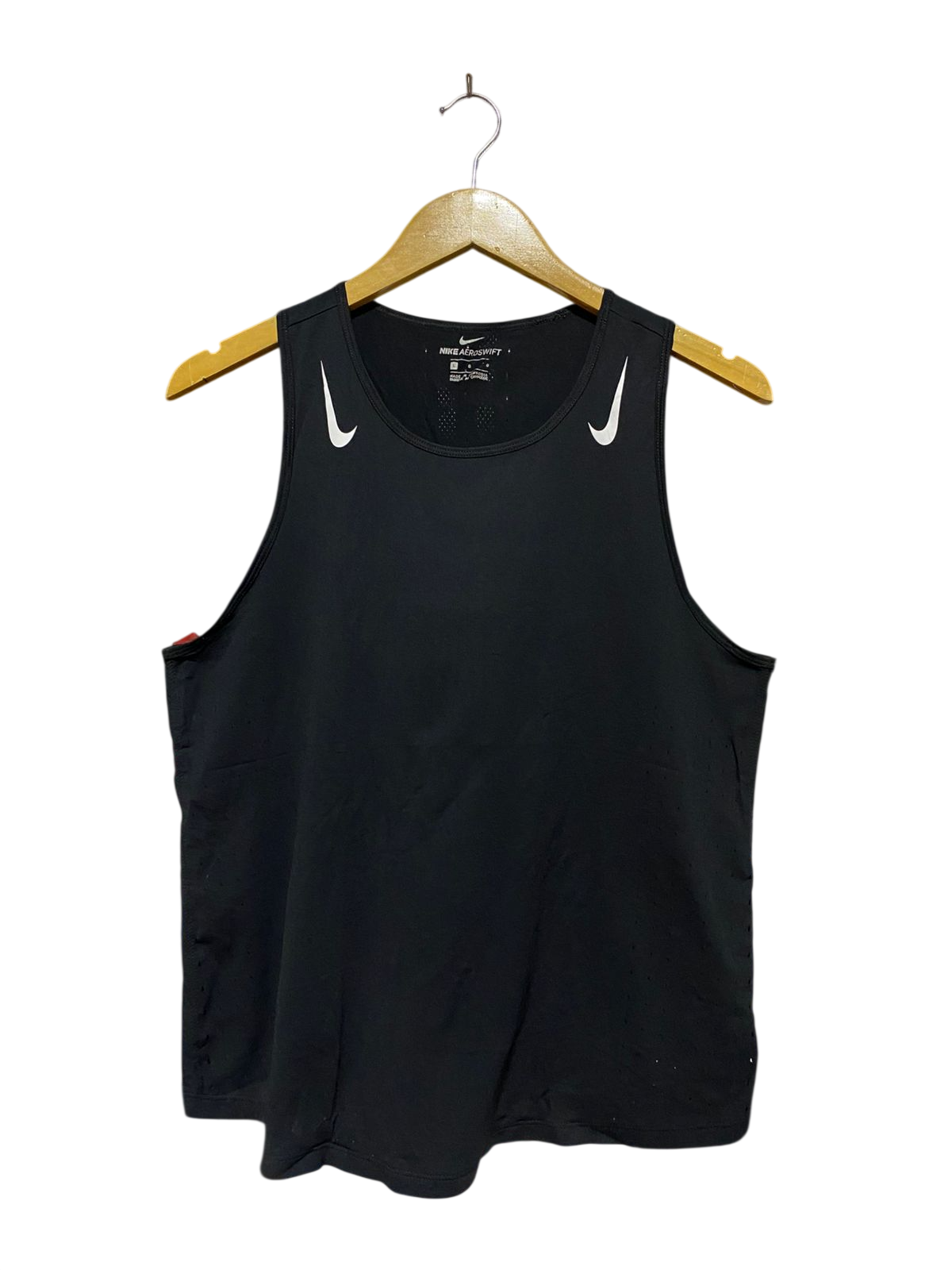 NIKE |L| BUST 18| B42| BLACK RUNNING TANK TOP SINGLET