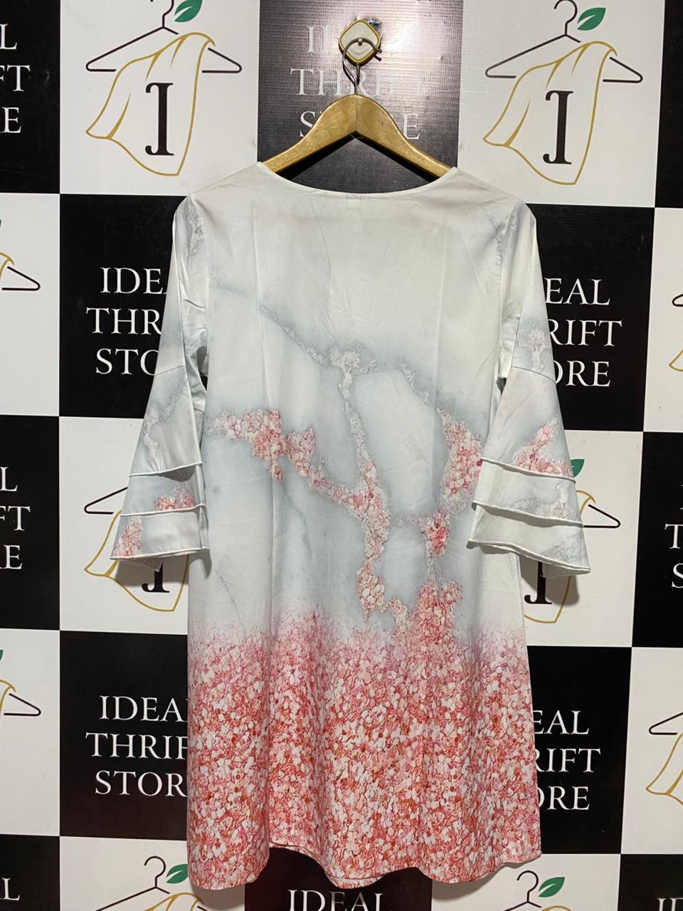 MODE WITH  |L| BUST 19| B42| WHITE MARBLE AND CHERRY BLOSSOM PRINT V-NECK MID-SLEEVE TUNIC DRESS