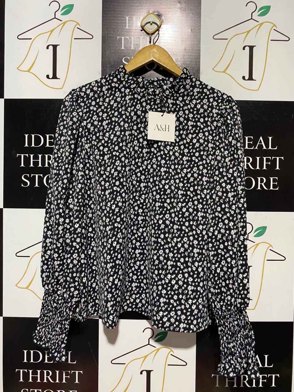 ATMOS & HERE |L| BUST 20| B42| BLACK AND WHITE DITSY FLORAL MOCK NECK LONG SLEEVE BLOUSE