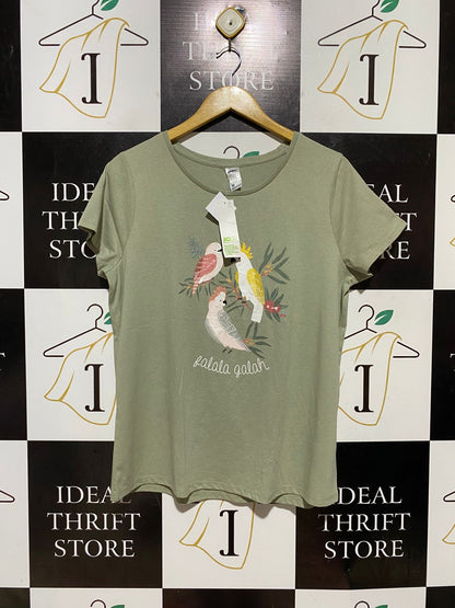 ANKO |L| BUST 20| B41| SAGE GREEN 'FALALA GALAH' AUSTRALIAN BIRDS GRAPHIC T-SHIRT