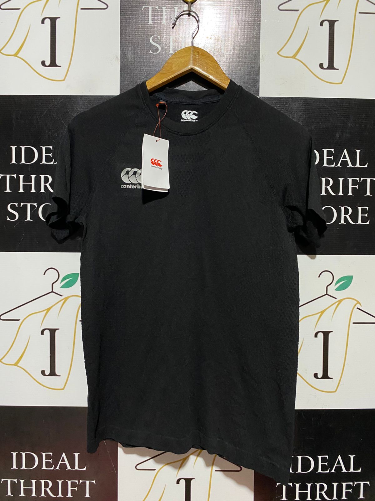 CANTERBURY |M| BUST 17| B43| BLACK CCC SHORT SLEEVE ATHLETIC RUGBY TRAINING T-SHIRT