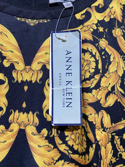ANNE KLEIN |M| BUST 16| B43| BAROQUE GOLD FILIGREE PRINT BLACK SHORT SLEEVE SHEATH DRESS