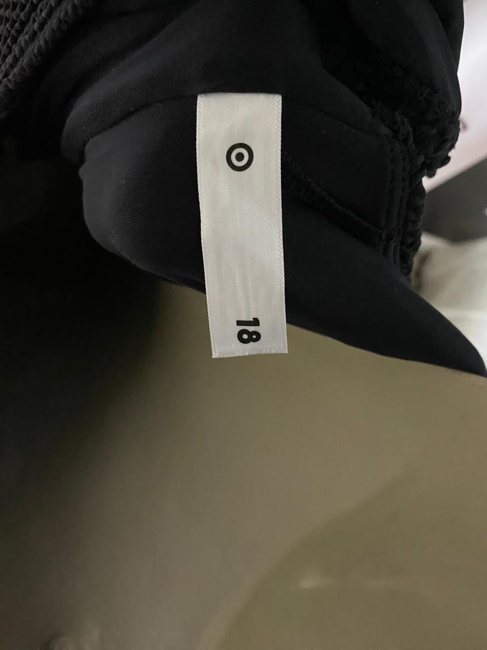 TARGET ACTIVE |M| BUST 18| B43| WOMAN RESORT BLACK CRINKLE TEXTURED ONE PIECE SWIMSUIT BATHING SUIT