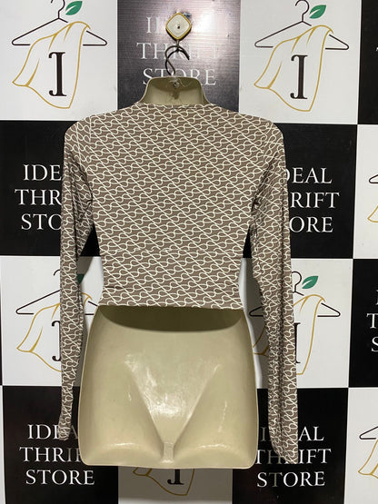 GLASSON |S| BUST 15| B43| BROWN AND WHITE GEOMETRIC PRINT LONG SLEEVE CUTOUT CROP TOP TWIST FRONT BLOUSE