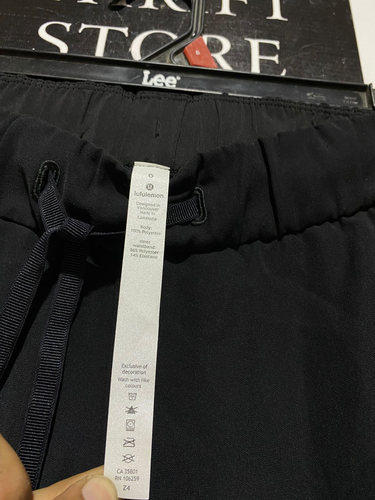 LULULEMON |L| WAIST 30| WOMEN'S BLACK CASUAL JOGGER PANTS - ELASTIC HIGH WAIST WITH DRAWSTRING