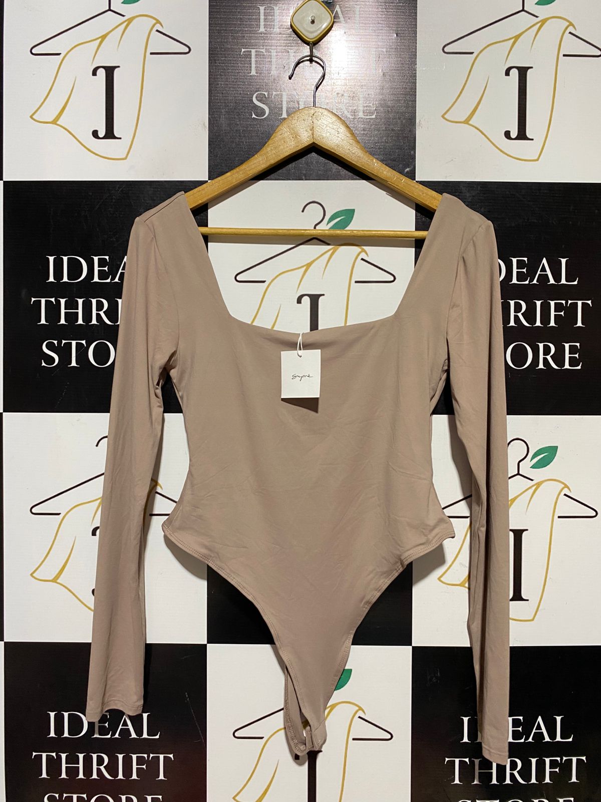 SUPRE |M| BUST 15| B42| WOMEN'S TAN LONG SLEEVE BODYSUIT - SQUARE NECK THONG BOTTOM BASIC TOP
