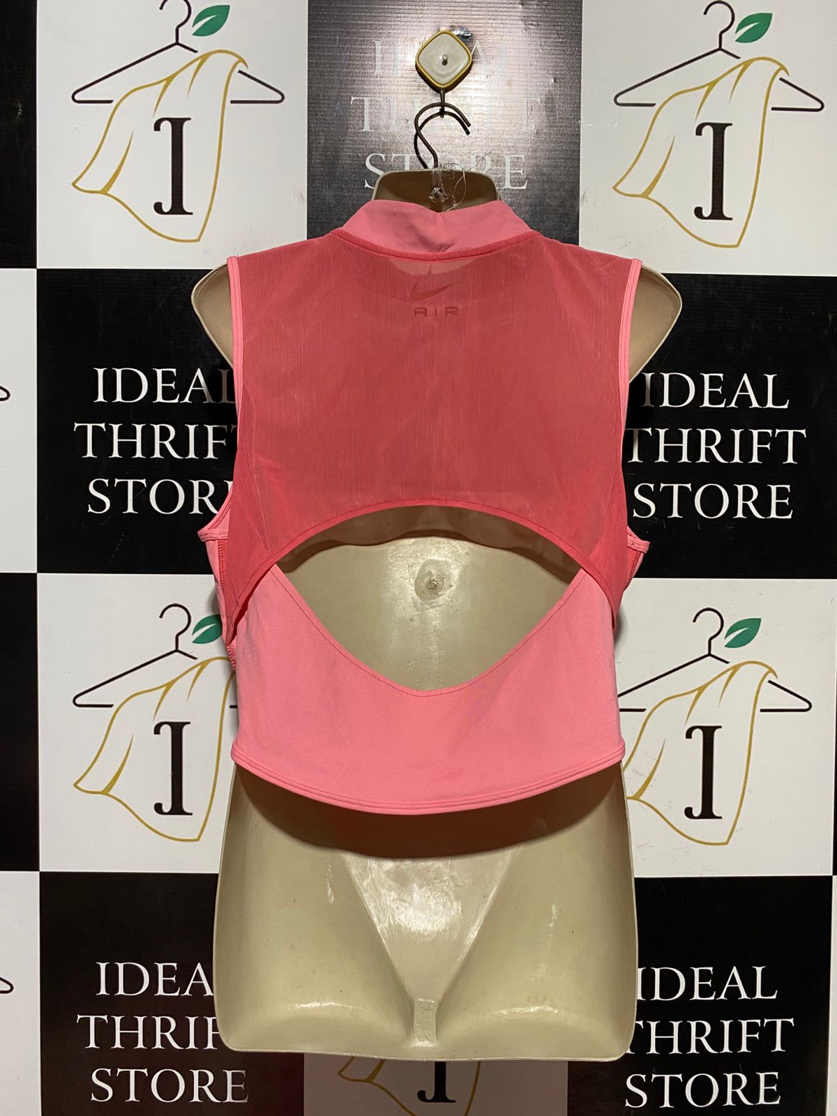 NIKE AIP |L| BUST 19| B44| PINK CROP TANK TOP
