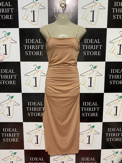 SHEIN |XS| BUST 15| B43| CHIC TAN NUDE SPAGHETTI STRAP RUCHED MIDI DRESS WITH SIDE SLIT PARTY COCKTAIL BODYCON