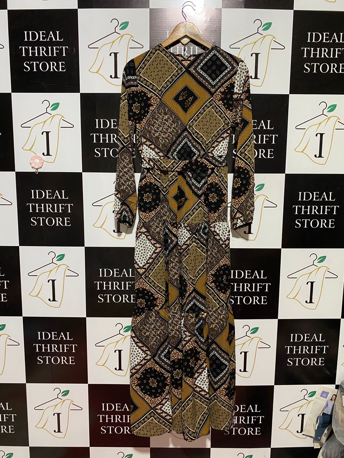 LORRAINE |M| BUST 18| B43| BOHO EARTH TONE PATCHWORK PRINT V-NECK LONG SLEEVE TIERED MAXI DRESS