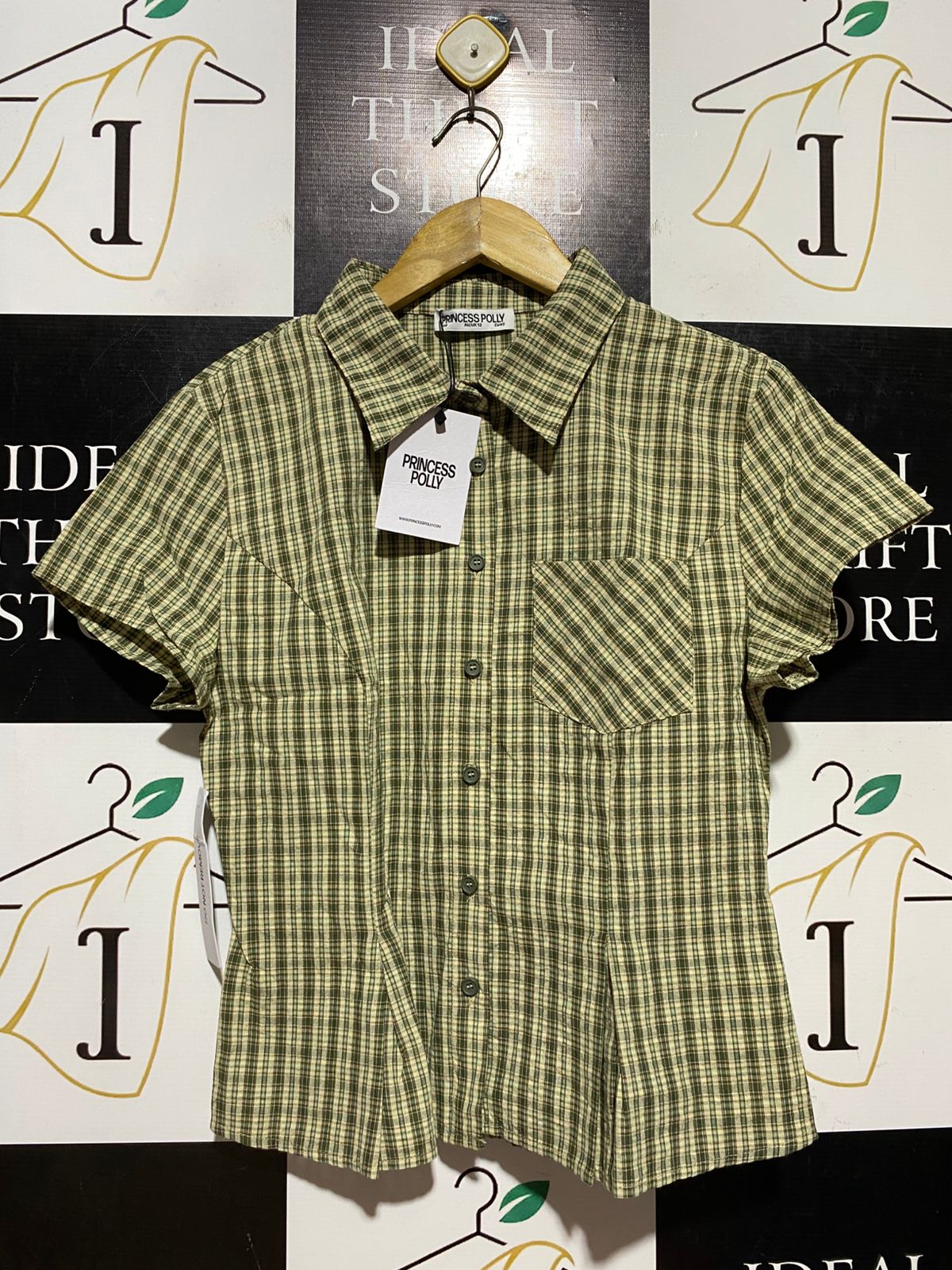 PRINCESS POLLY |S| BUST 17| B43| GREEN PLAID SHORT SLEEVE BUTTON FRONT COLLARED SHIRT