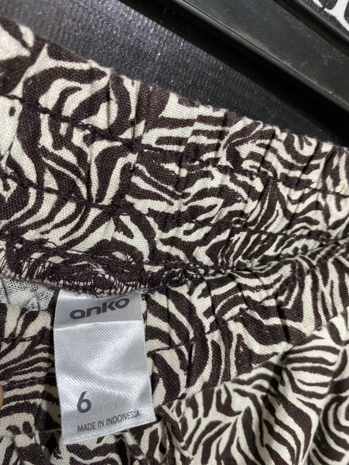 ANKO |S| WAIST 26| B43| CHIC BROWNS AND CREAM ZEBRA ANIMAL PRINT HIGH WAISTED WIDE LEG PANTS WITH DRAWSTRING WAIST