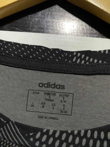 ADIDAS |S| BUST 19| B43| CROP T-SHIRT BLACK GRAY GEOMETRIC PRINT BIG LOGO SHORT SLEEVE TEE