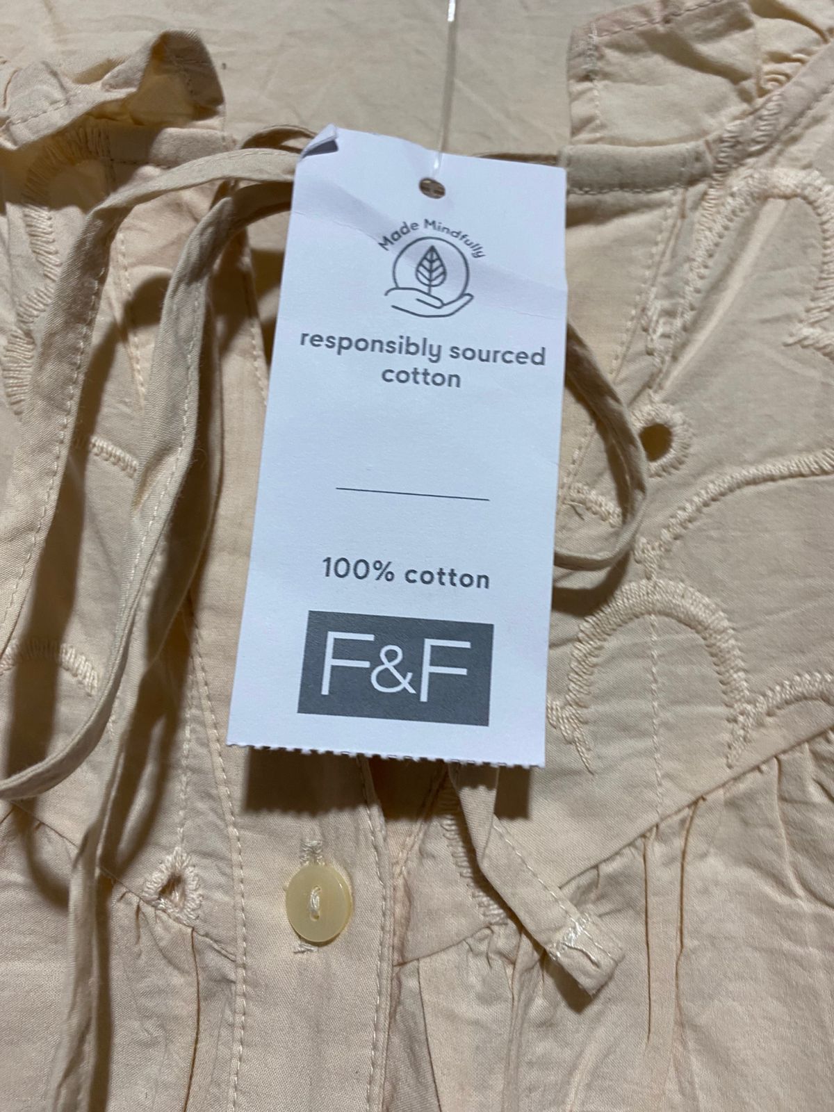 F&F |L| BUST 21| B45| CREAM COTTON EYELET EMBROIDERY BLOUSE
