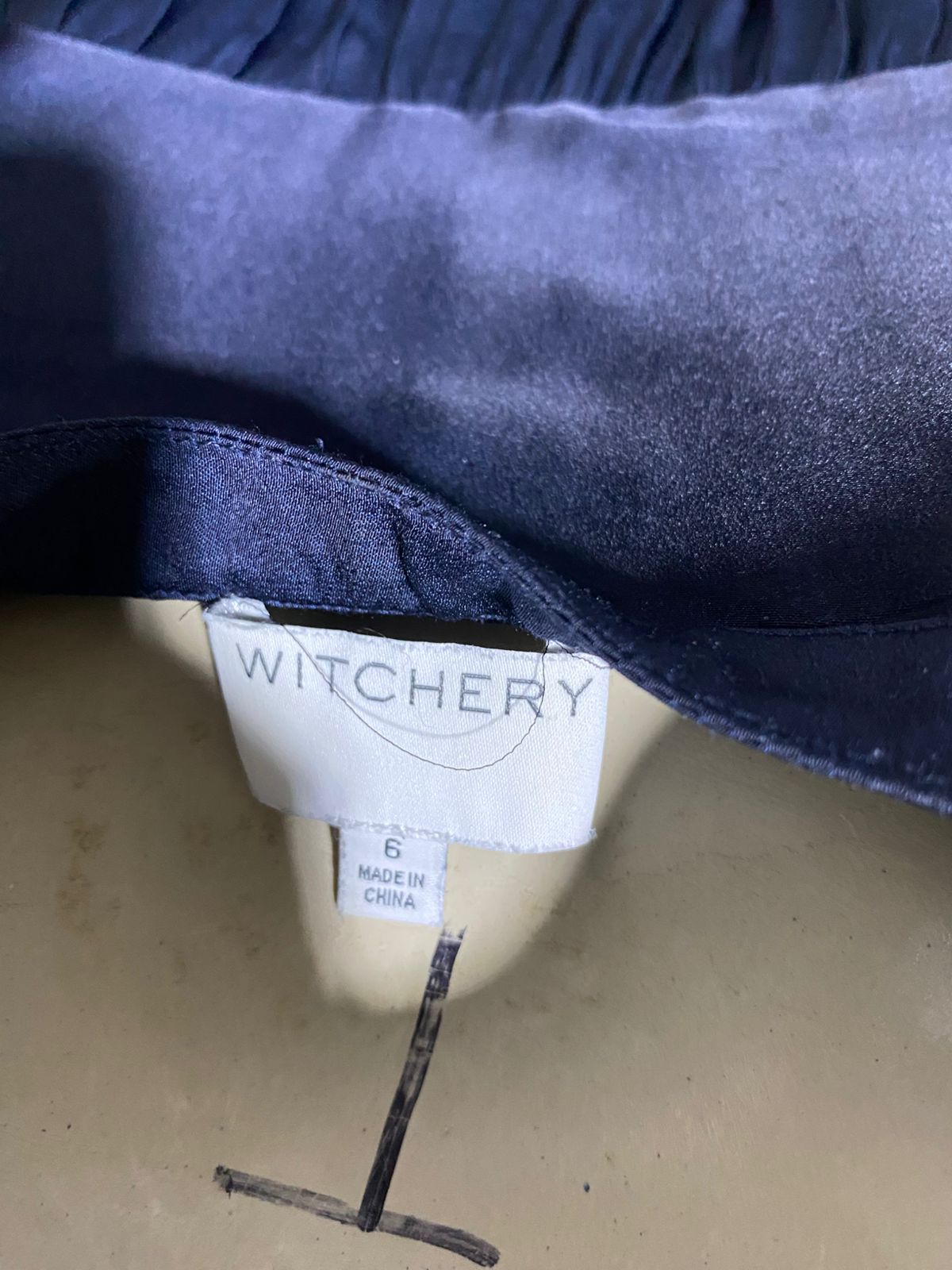 WITCHERY |S| BUST 17| B45| NAVY BLUE LONG SLEEVE PLEATED BELTED MIDI DRESS