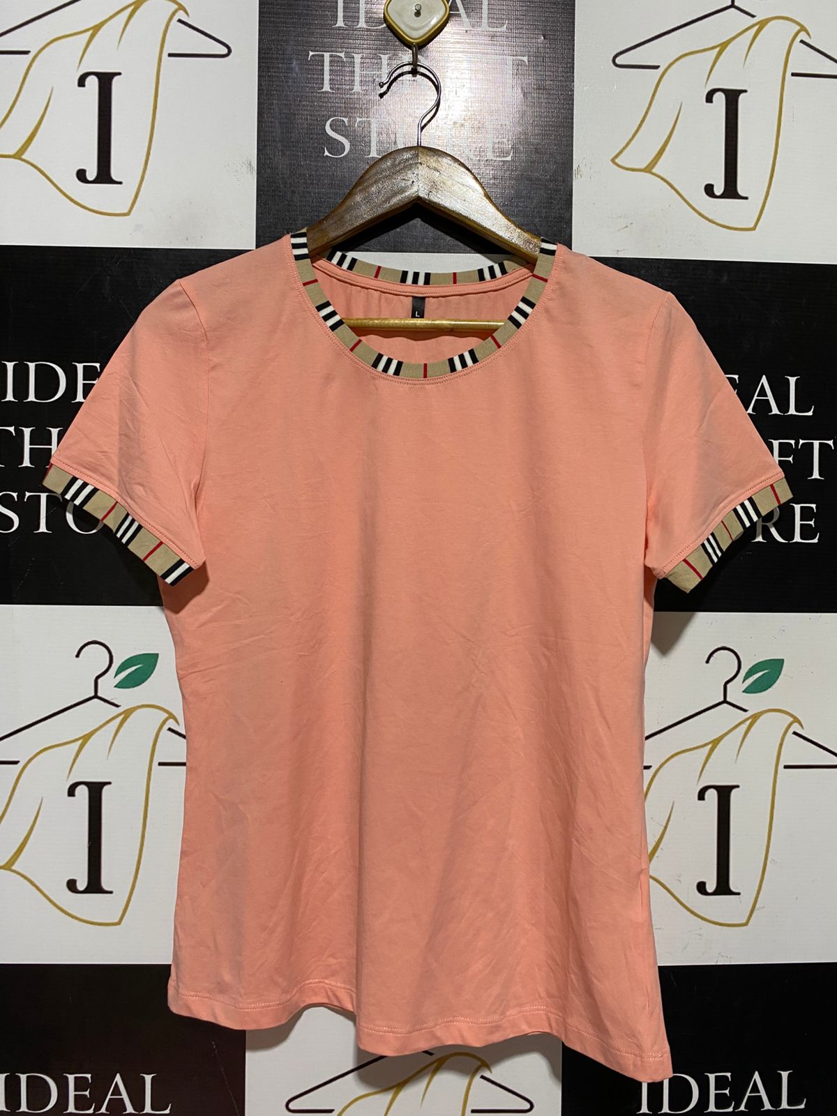 |M| BUST 18| B45| PEACH SHORT SLEEVE T-SHIRT WITH PLAID TRIM DETAILS
