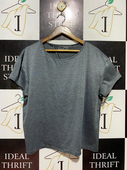 UNDER ARMOUR |XL| BUST 22| B44| CHARCOAL GREY HEATGEAR T-SHIRT - OVERSIZED SHORT SLEEVE ATHLETIC TOP