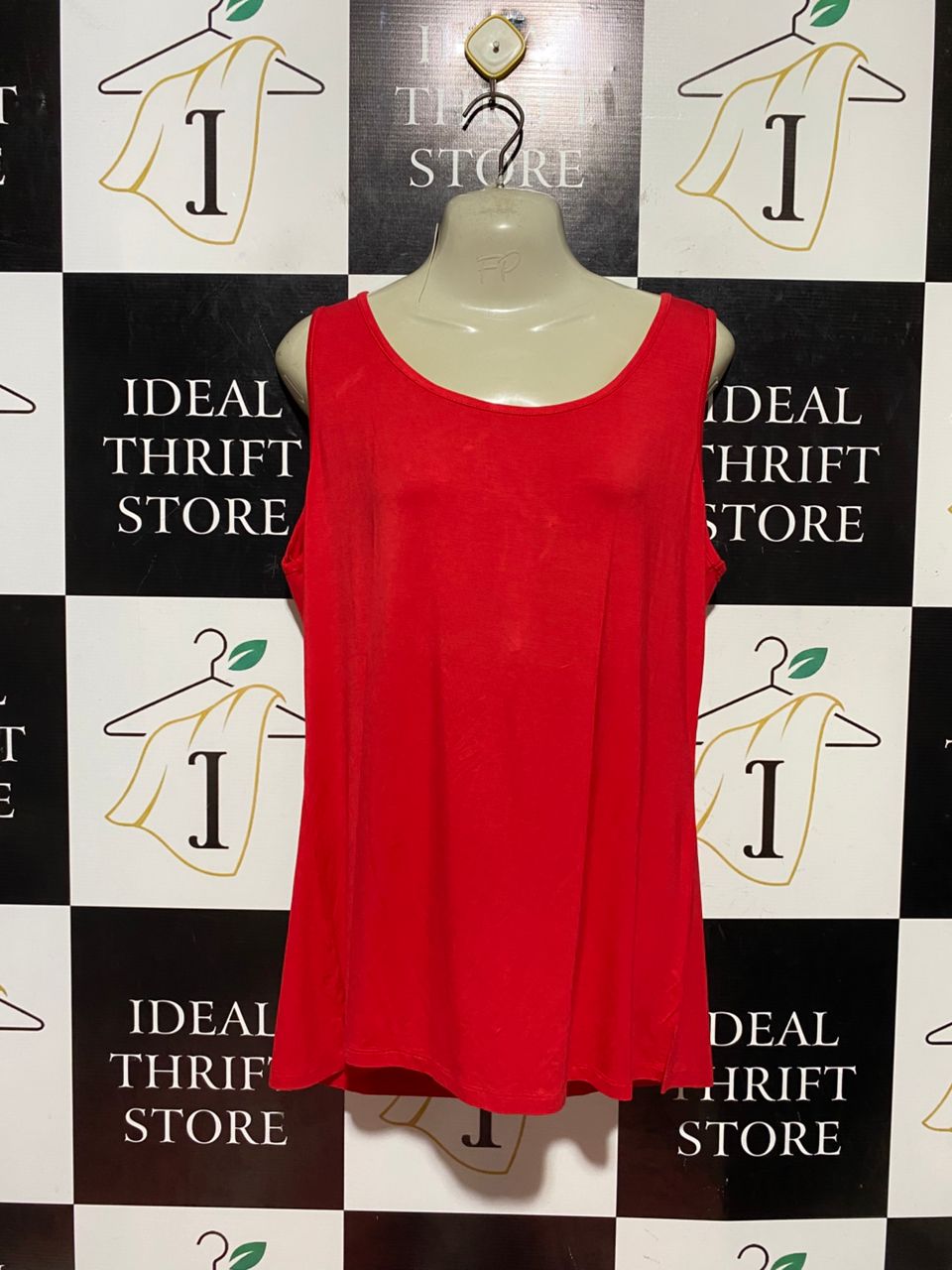 NONI B |M| BUST 21| B44| CHERRY RED BASIC TANK TOP - CASUAL SCOOP NECK SLEEVELESS LAYERING CAMI
