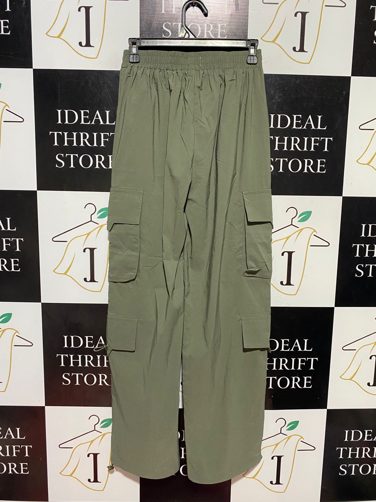 VALLEY GIRL |S| WAIST 25| B44| KHAKI OLIVE CARGO PANTS - NWT HIGH WAIST ADJUSTABLE TOGGLE UTILITY TROUSERS