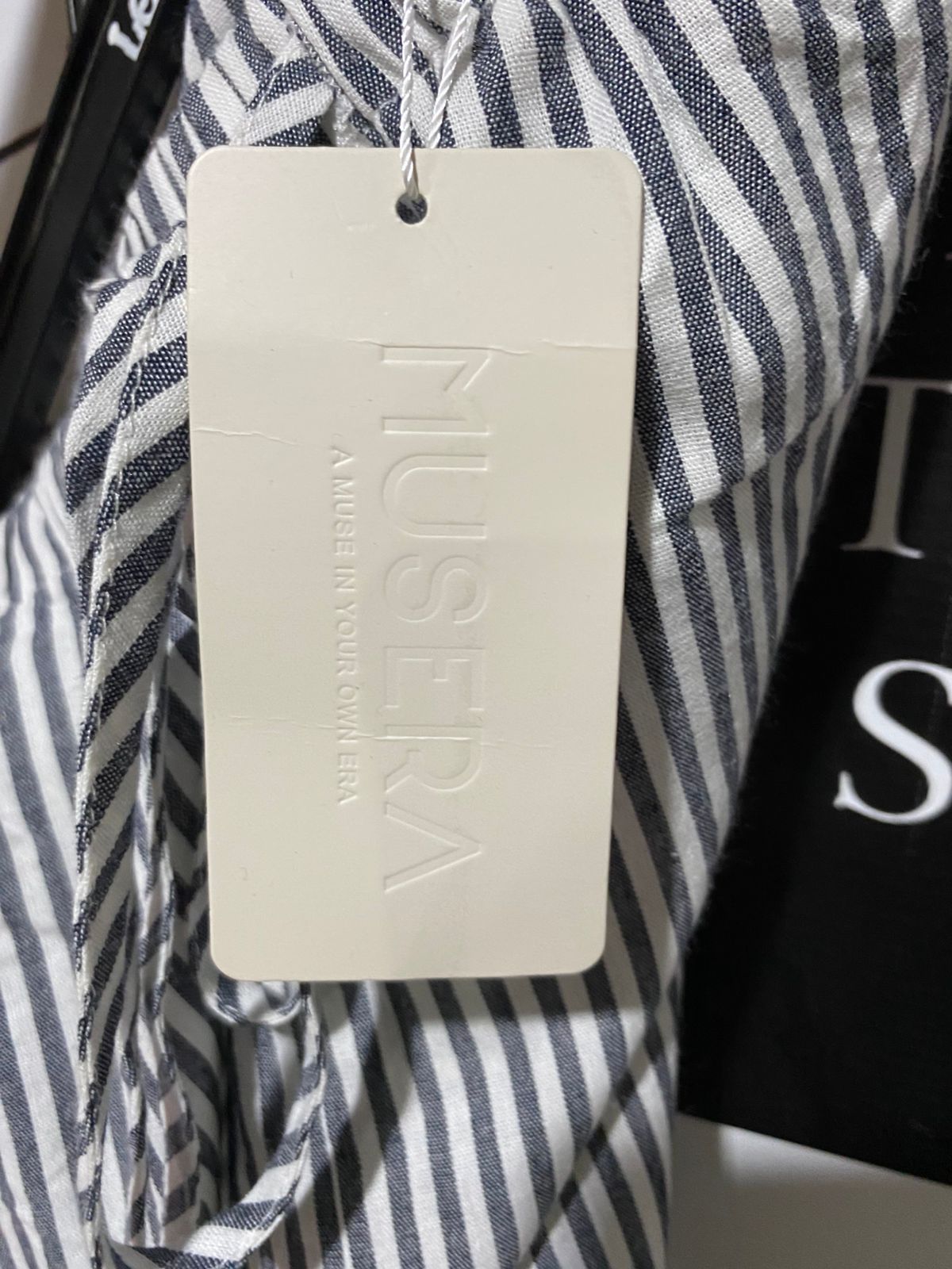 MUSERA |S| WAIST 25| B44| WOMEN'S NAVY AND WHITE STRIPED WIDE LEG DRAWSTRING PANTS