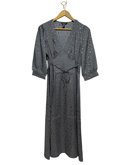 NEW LOOK |M| BUST 16| B46| CHARCOAL GREY SATIN POLKA DOT V-NECK MAXI DRESS