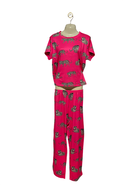 |M| B46| HOT PINK LEOPARD CHEETAH PRINT T-SHIRT AND PAJAMA PANTS NIGHTWEAR SET
