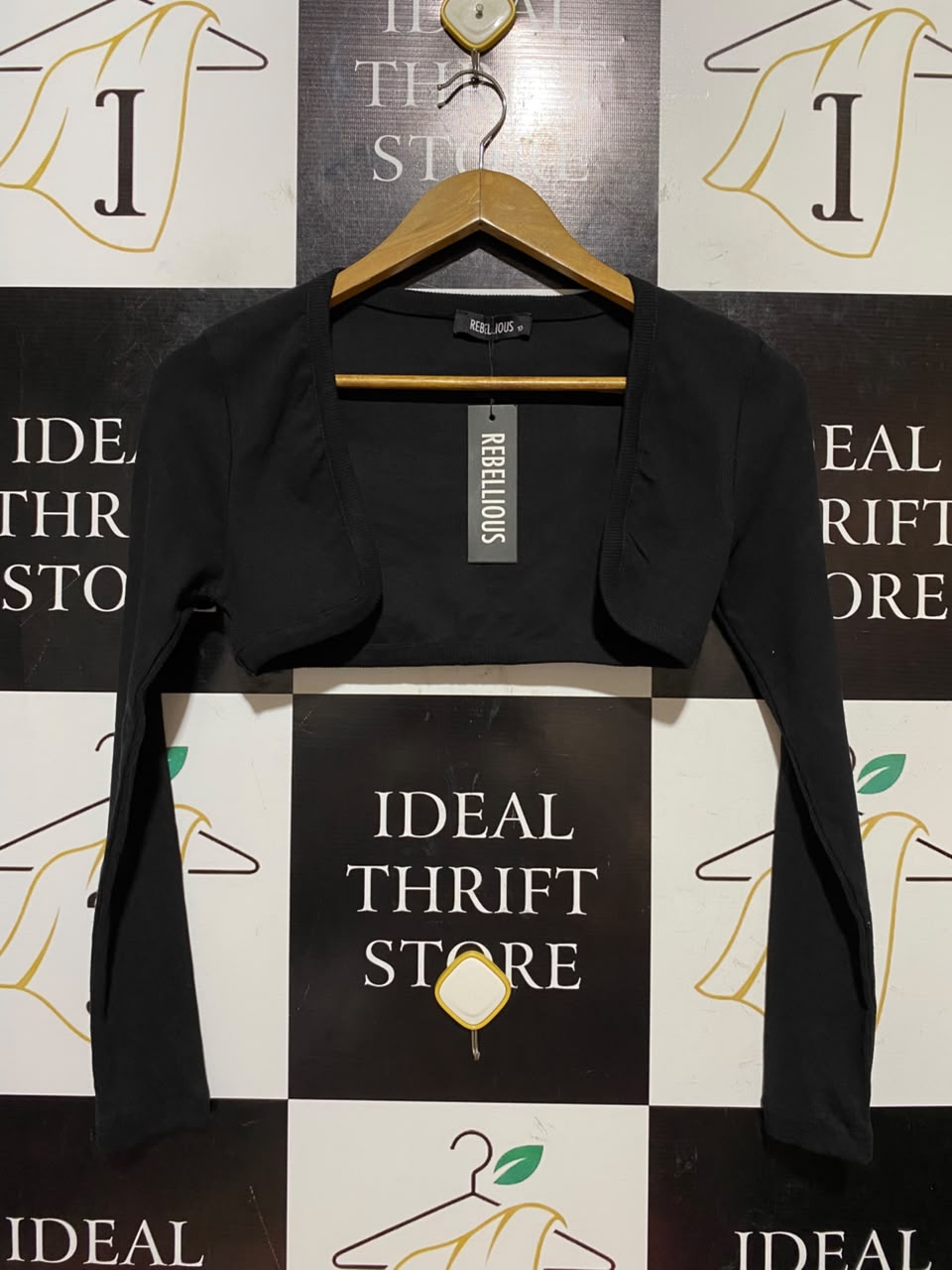 REBELLIOUS |S| BUST 14| B46| BLACK LONG SLEEVE RIBBED SHRUG CARDIGAN