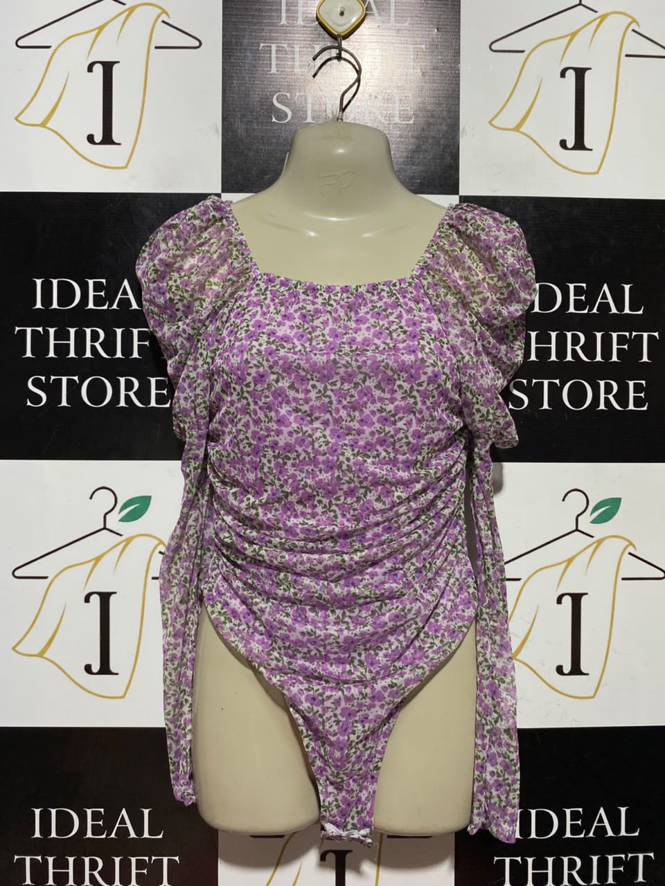 REBELLIOUS |S| BUST 15| B45| PURPLE FLORAL PRINT PUFF SLEEVE RUCHED BODYSUIT