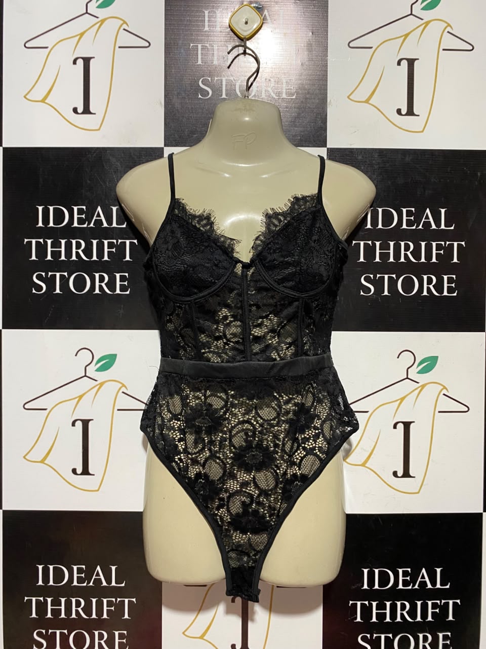 NAANAA |M| BUST 16| B45| BLACK SHEER LACE CORSET-STYLE CAMI BODYSUIT