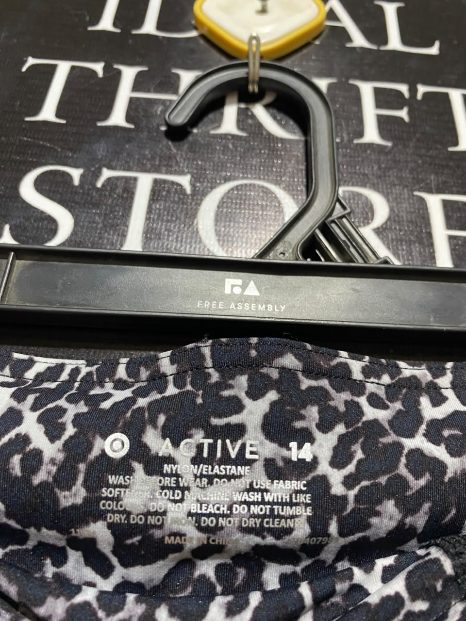 TARGET ACTIVE |L| WAIST 29| B45| INFINITY SCULPT LEOPARD PRINT 7/8 LEGGINGS