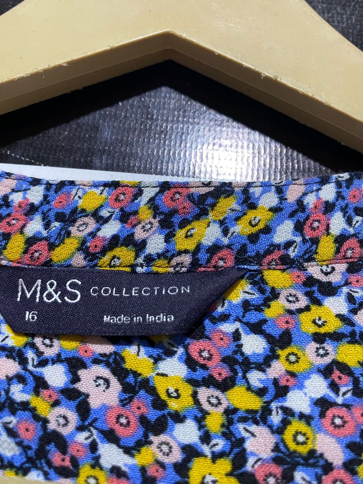 M&S |L| BUST 23| B45| VIBRANT MULTICOLOR DITSY FLORAL BUTTON-DOWN BLOUSE