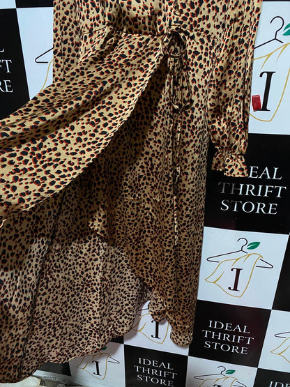 AX PARIS |M| BUST 18| B45| LEOPARD PRINT WRAP MIDI DRESS