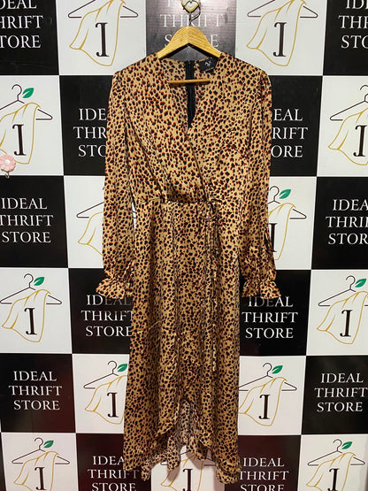 AX PARIS |M| BUST 18| B45| LEOPARD PRINT WRAP MIDI DRESS