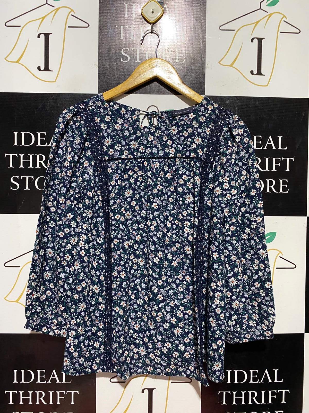 M&S |L| BUST 21| B45| NAVY DITSY FLORAL LACE-TRIM BLOUSE