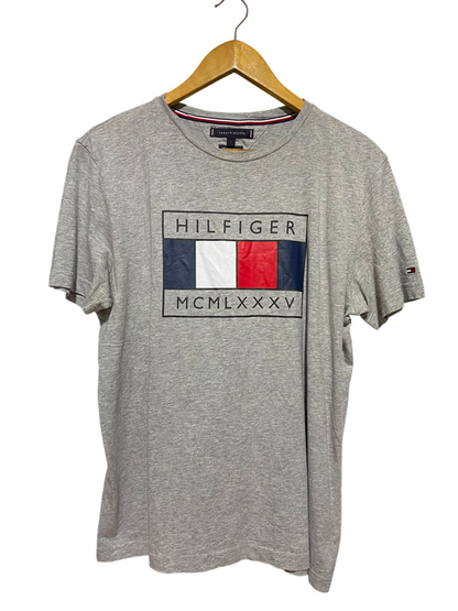 TOMMY HILFIGER |L| BUST 21| B46| GREY MARL CENTER BOX LOGO GRAPHIC T-SHIRT