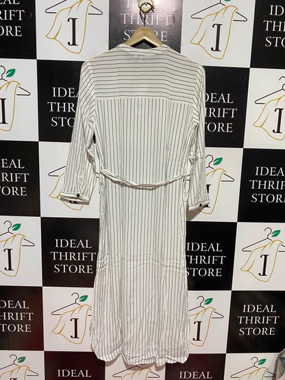 WERE HOUSE |M| BUST 18| B47| WOMEN'S STRIPED LONG SLEEVE BUTTON DOWN SHIRTDRESS WITH BELT