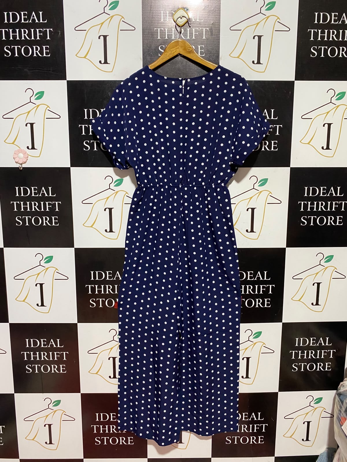 PRETTY SUMMA |M| BUST FREE| B47| WOMEN'S NAVY BLUE POLKA DOT SHORT SLEEVE JUMPSUIT NWT