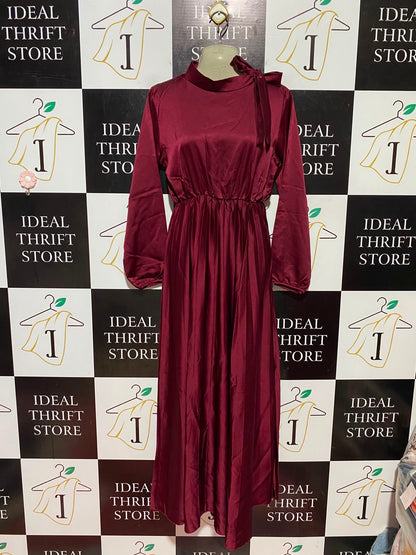 |M| BUST 17| B47| WOMEN'S BURGUNDY SATIN MOCK NECK LONG SLEEVE MAXI DRESS WITH NECK TIE