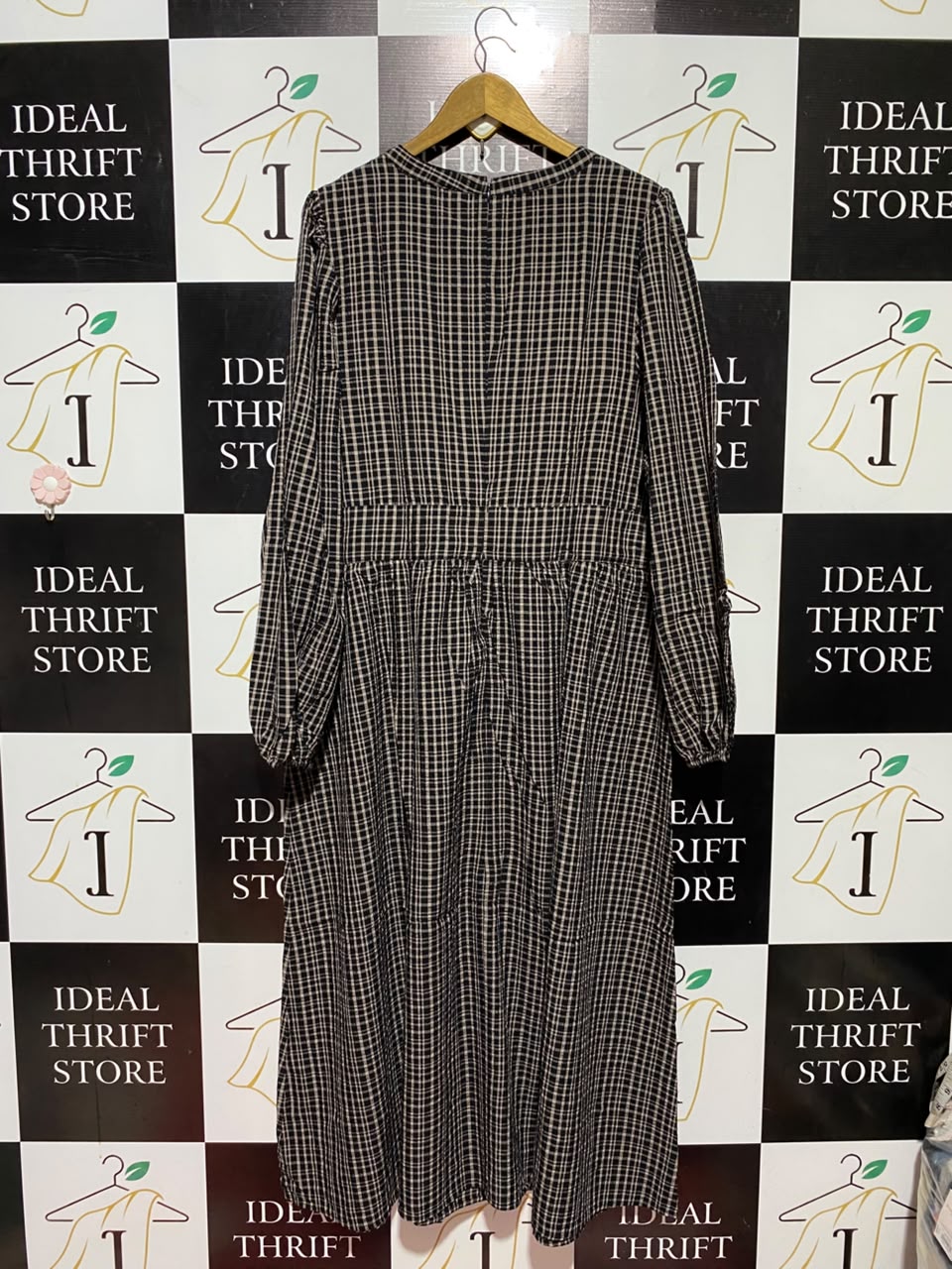 M & S |XL| BUST 24| B47| WOMEN'S PLAID CHECKERED MIDI DRESS