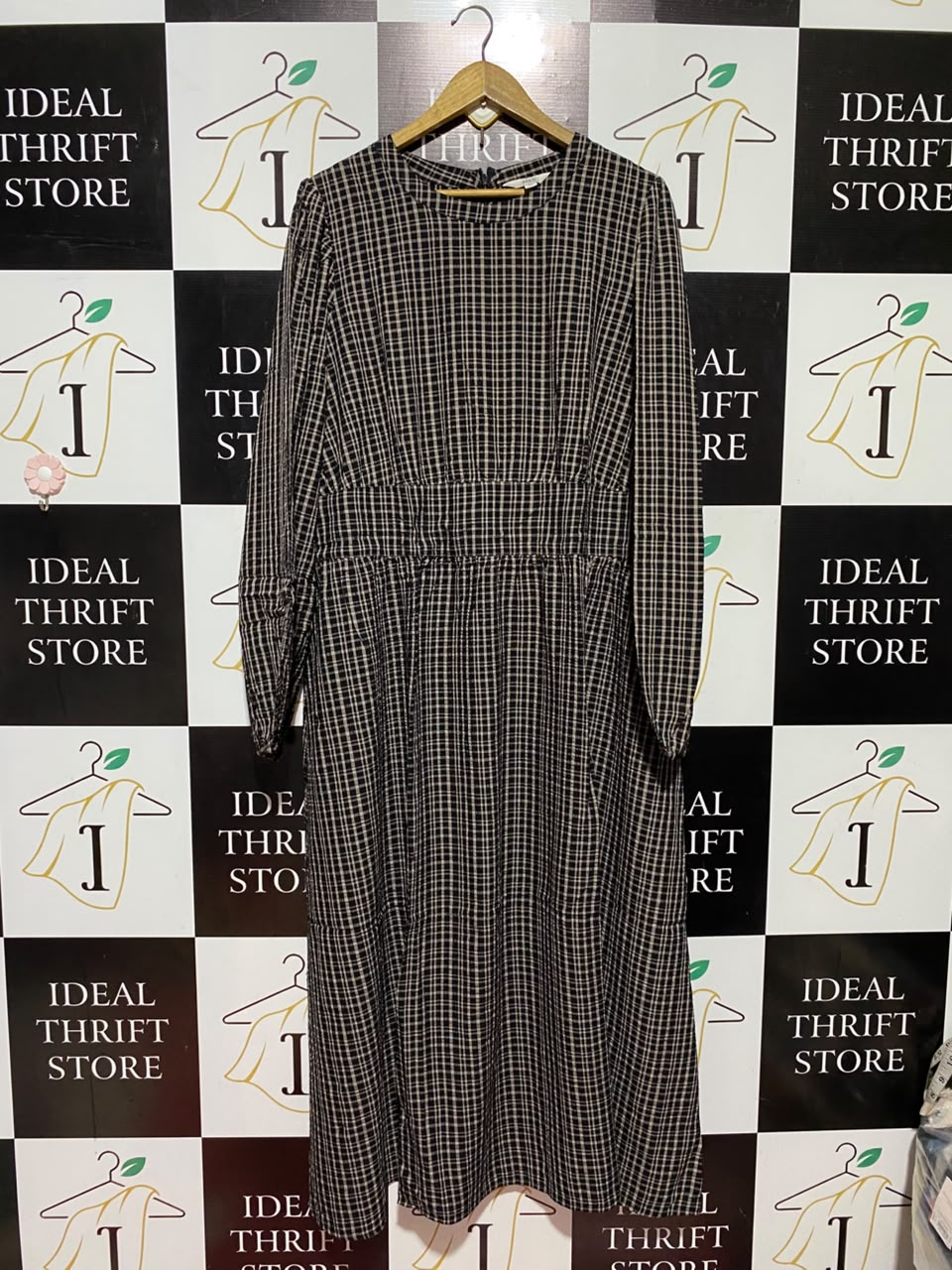 M & S |XL| BUST 24| B47| WOMEN'S PLAID CHECKERED MIDI DRESS