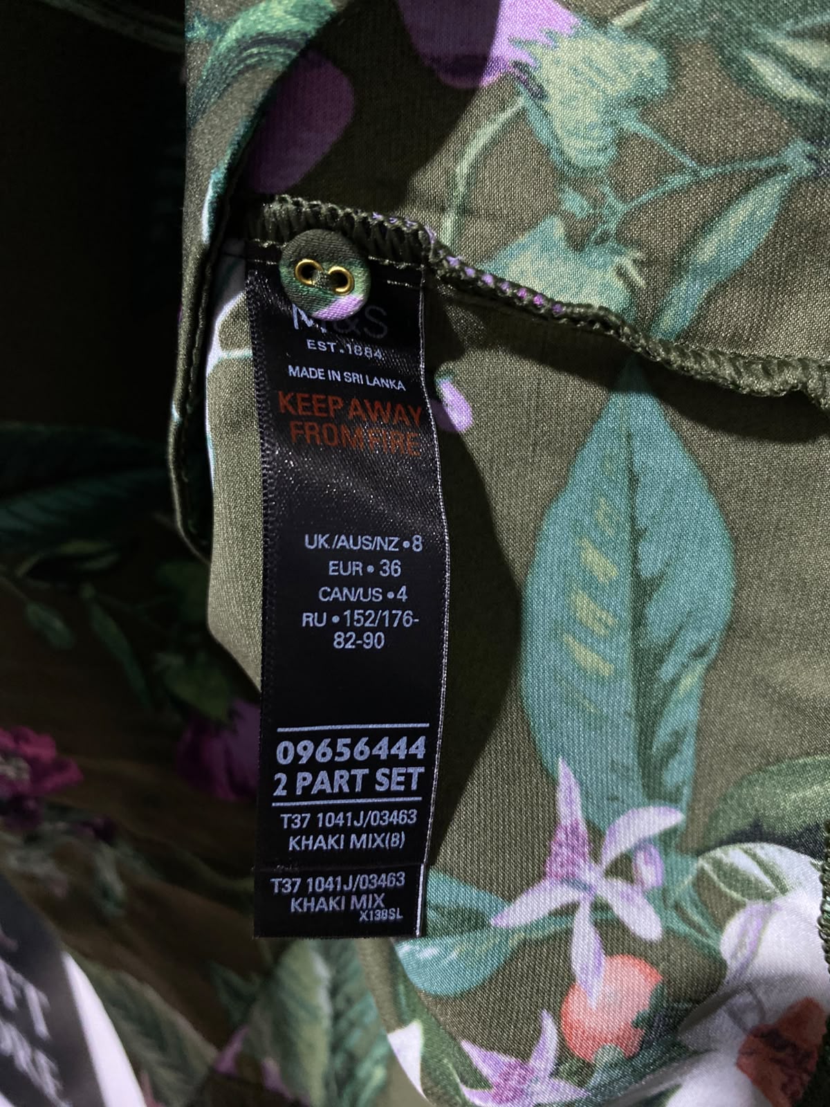 DUVET DAYS |M| BUST 19| B46| OLIVE GREEN FLORAL BUTTON-DOWN BLOUSE
