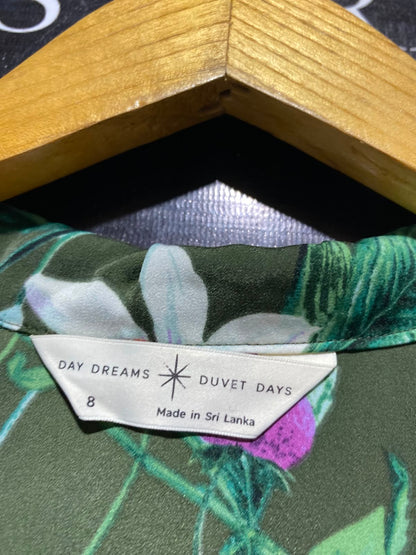 DUVET DAYS |M| BUST 19| B46| OLIVE GREEN FLORAL BUTTON-DOWN BLOUSE