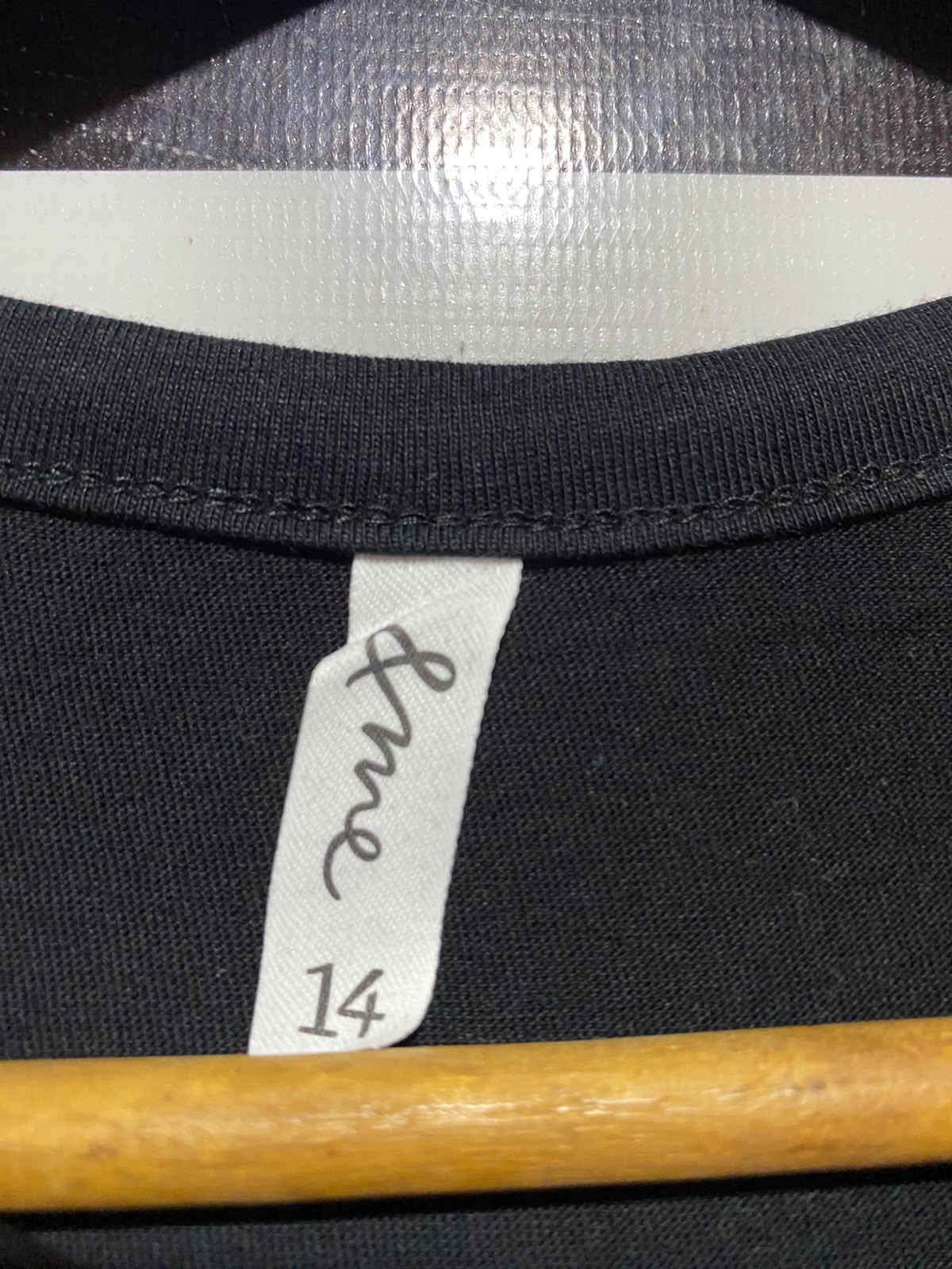 & ME |L| BUST 18| B46| ESSENTIAL SHORT SLEEVE CREW NECK TEE