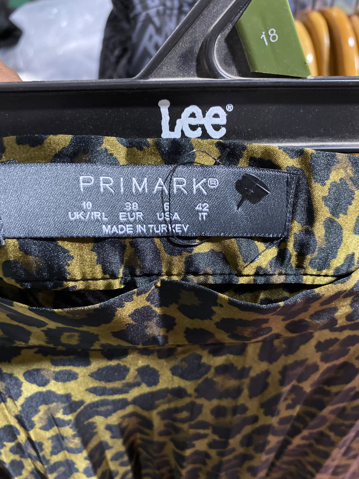PRIMARK |S| WAIST 26| B46| OLIVE GREEN AND BLACK LEOPARD ANIMAL PRINT PLEATED MAXI SKIRT