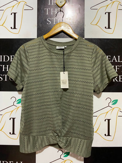 JEANSWEST |M| WAIST 18| B46| SAGE GREEN KNIT FRONT KNOT SHORT SLEEVE TOP